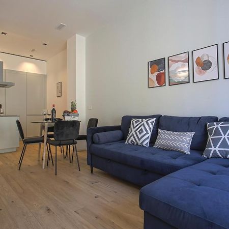 Milan Lovely Apartment-Hosted By Sweetstay Bagian luar foto