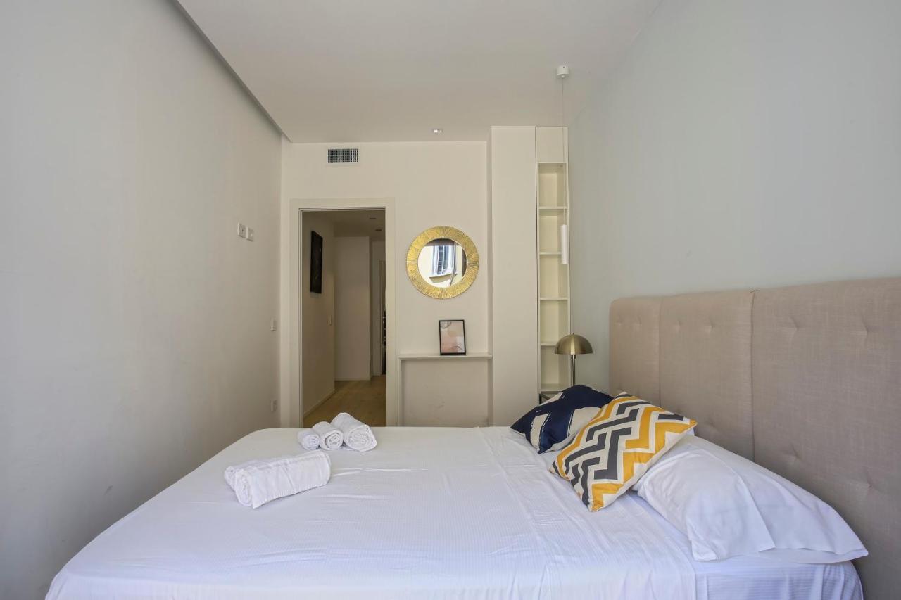 Milan Lovely Apartment-Hosted By Sweetstay Bagian luar foto